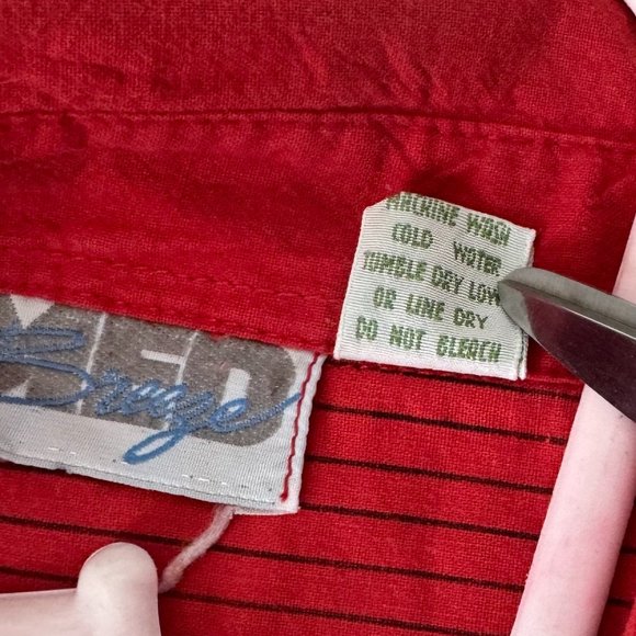 Vintage Med Breeze Woman's Button Down - Picture 10 of 10